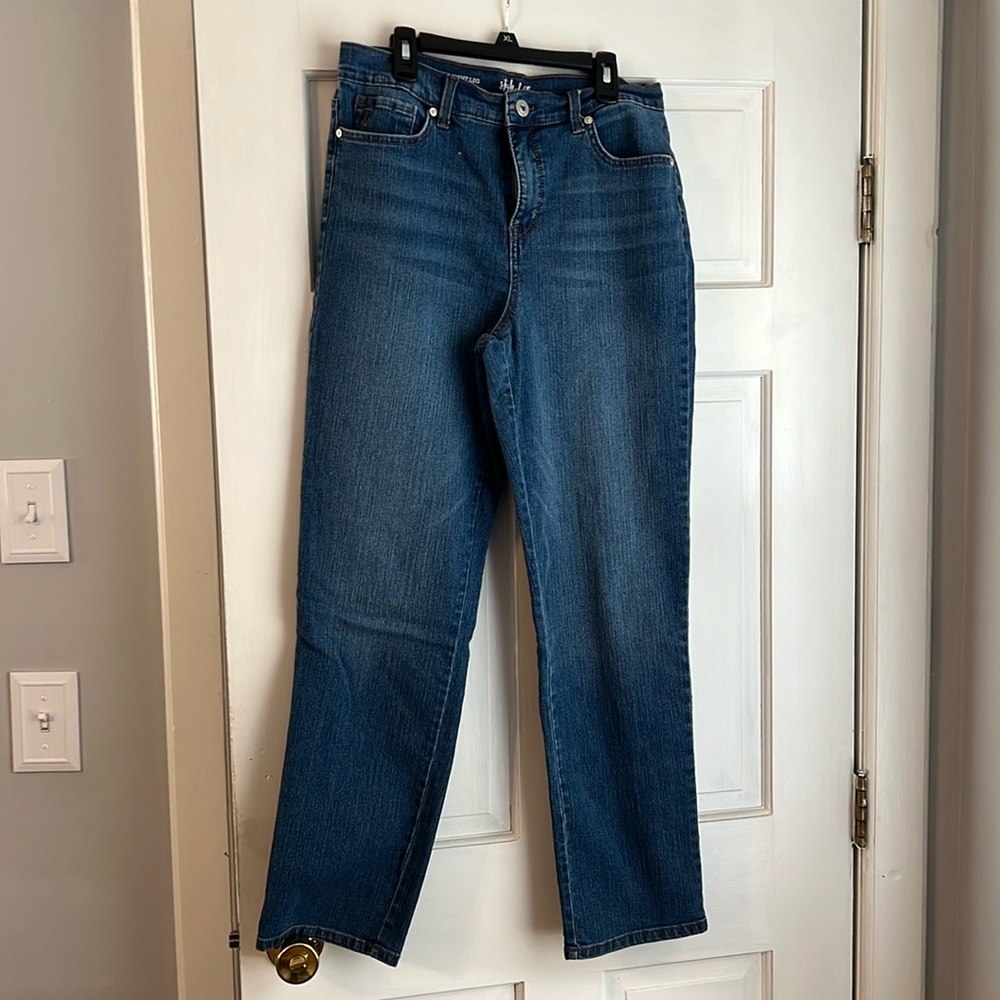 Women’s Straight Leg Jeans Style & Co. Size 10